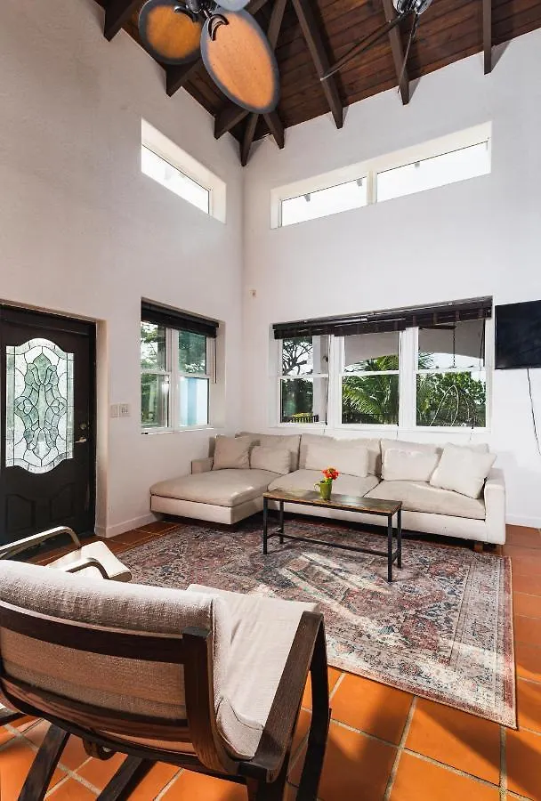 Casa Colibri Villa With Ocean Views Vieques